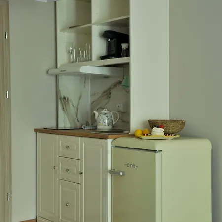 Folk Art & Spa Krupowki 25 *