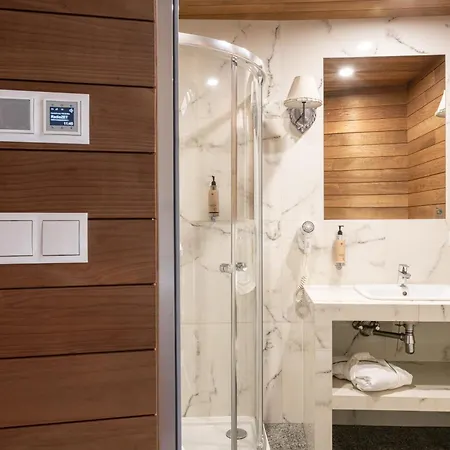 Folk Art & Spa Krupowki 25 アパート