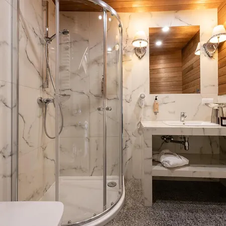 Folk Art & Spa Krupowki 25 アパート *